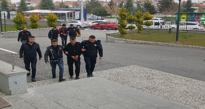 Karaman’da uyuşturucu operasyonunda 2 tutuklama