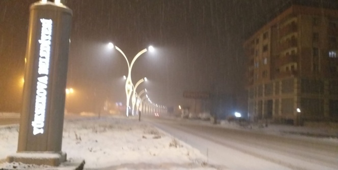 Her yer beyaza büründü!