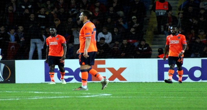 Başakşehir’in 3 maçlık galibiyet serisi sona erdi