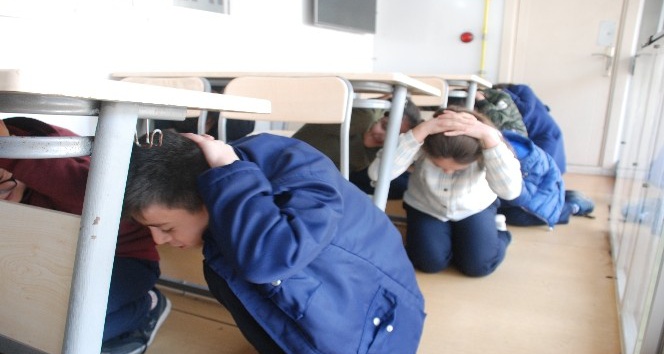 7.2’lik depremi yaşadılar
