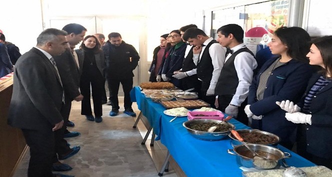 Erzincan’ın yöresel yemekleri tanıtıldı