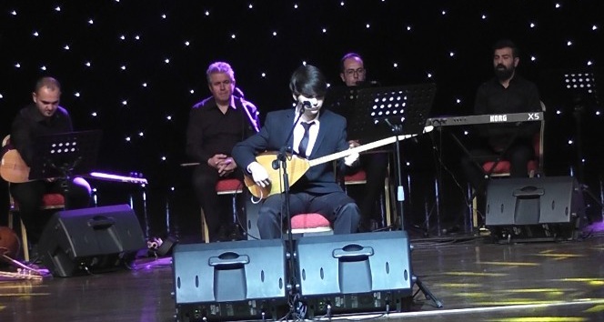 Bozkırın tezenesinin temsilcileri, birincilik için yarıştı