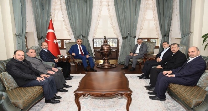 Vali Soytürk ÖNDER Derneği Genel Başkanı Çal ile bir araya geldi