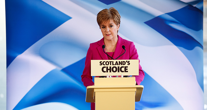 İskoç lider Sturgeon, bağımsızlık için referandum istedi