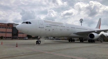 Atatürk Havalimanı’nda sahibinden satılık yolcu uçağı