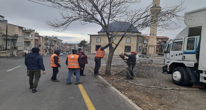 Nevşehir Belediyesi 350 Evler Mahallesinde çalışmalarını sürdürüyor