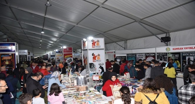 Osmaniye Belediyesi Kitap Fuarı, 105 bin 500 ziyaretçi ağırladı