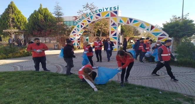 “Çevre Temizliği ve Çöp Toplama Etkinliği” düzenlendi