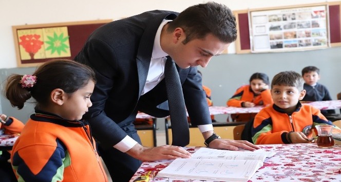 Kaymakam Kırçuval’dan öğrencilere yakın ilgi