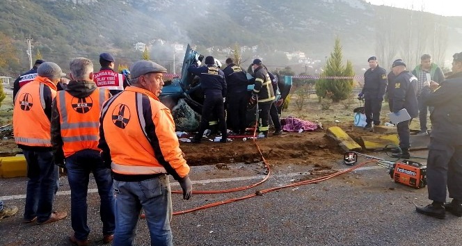 Muğla’da trafik kazası: 2 ölü, 1 yaralı