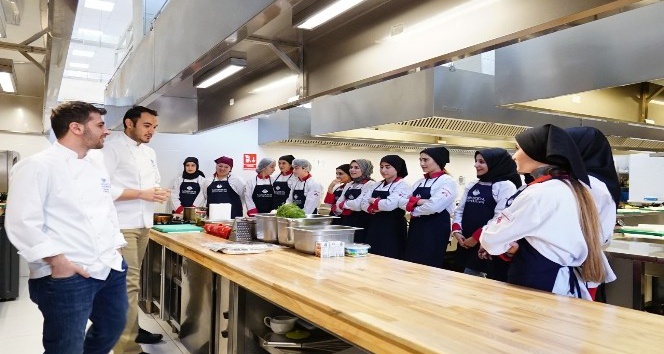 Kapadokya Üniversitesinden Lise öğrencilerine Meksika mutfağı atölyesi