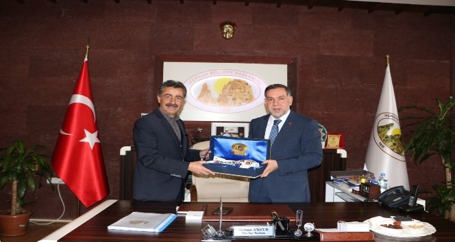 Yerel Yönetimler Başkan Yardımcısı Zenbilci, Uçhisar Belediye Başkanı Süslü’yü ziyaret etti