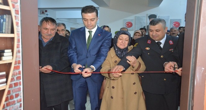 Şehit Uzman çavuş Mehmet Kürşad Yılmaz adına kütüphane açıldı