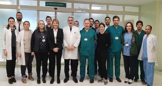 Uzmanlar apandisit kanseri ve yumurtalık kanseri için uyarıyor