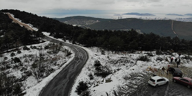 Beyaza bürünen Aydos Ormanı havadan görüntülendi