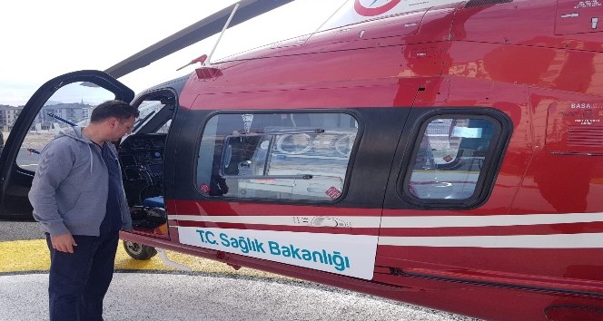 Yeni doğan bebeğin imdadına Helikopter Ambulans yetişti