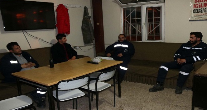 VEDAŞ ekiplerinin eksi 15 derecede elektrik mücadelesi