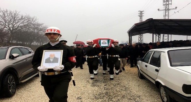 Kore gazisi askeri törenle son yolculuğuna uğurlandı