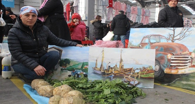 Yarım kalan öğretmenlik hayalinin peşinden çocukları ile birlikte koşuyor