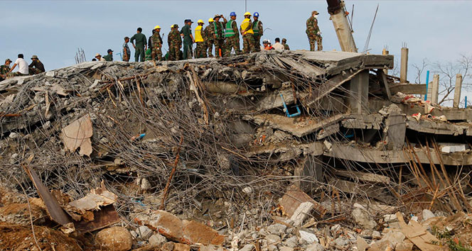 Kamboçya&#039;da inşaat halindeki 7 katlı bina çöktü: 36 ölü