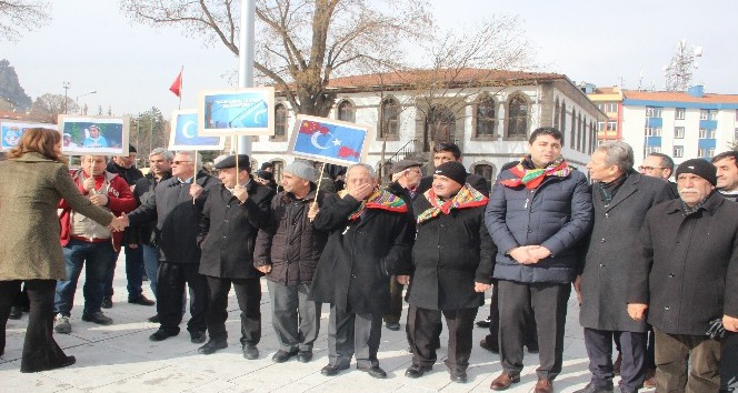 Doğu Türkistan için “Tek Yürek” mitingi