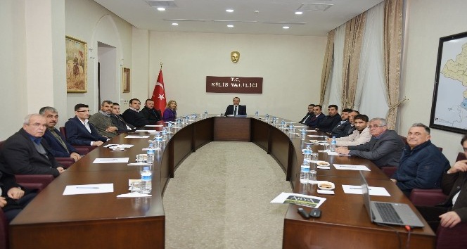 “Zeytin Üretimi ve Zeytinyağı Sektörü&quot; konulu toplantı yapıldı