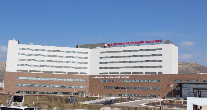Fethi Sekin Şehir Hastanesi’ne uluslararası sağlık turizmi yetkisi