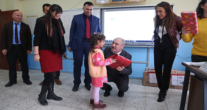 Alışan çalışanları Tunceli’ye mutluluk taşıdı