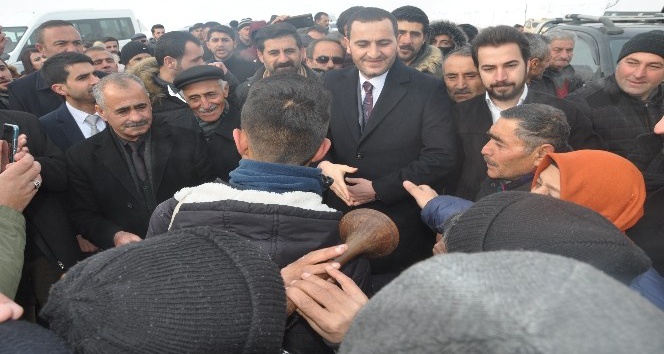 Başkan Arslan’a coşkulu karşılama