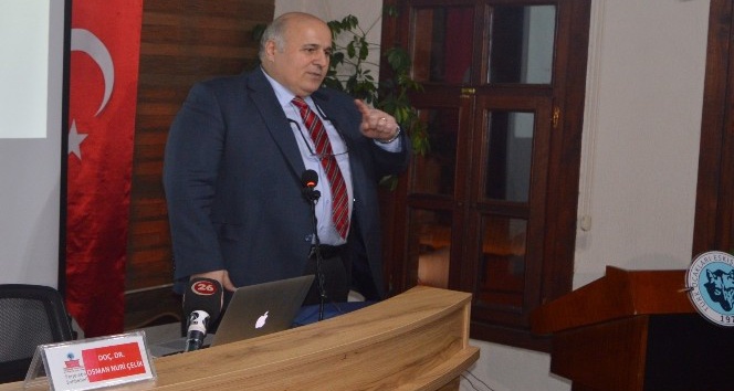 ESOGÜ Öğretim Üyesi Doç. Dr. Çelik’ten, ‘Dünya digital dönüşüm çağını yaşıyor’ konulu konferans