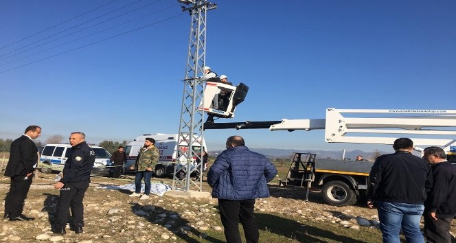 Pazarcının cesedi elektrik direğinin dibinde bulundu