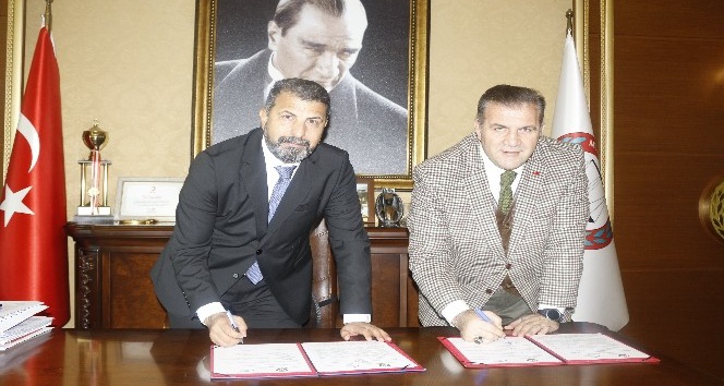 Mersin Barosu ile Milli Eğitim Müdürlüğü arasında işbirliği protokolü imzalandı