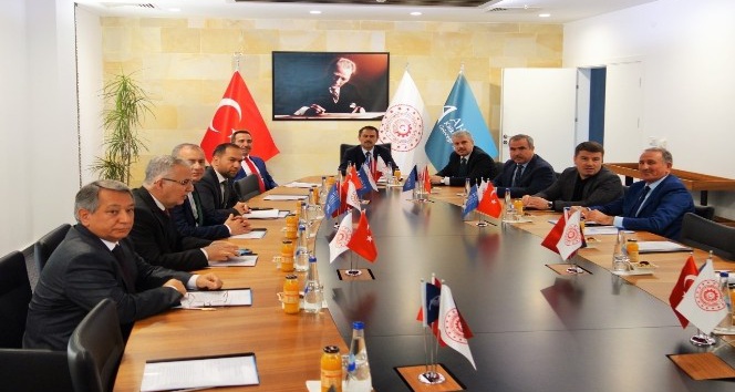 AHİKA Ocak Ayı Yönetim Kurulu Toplantısı Nevşehir’de Yapıldı