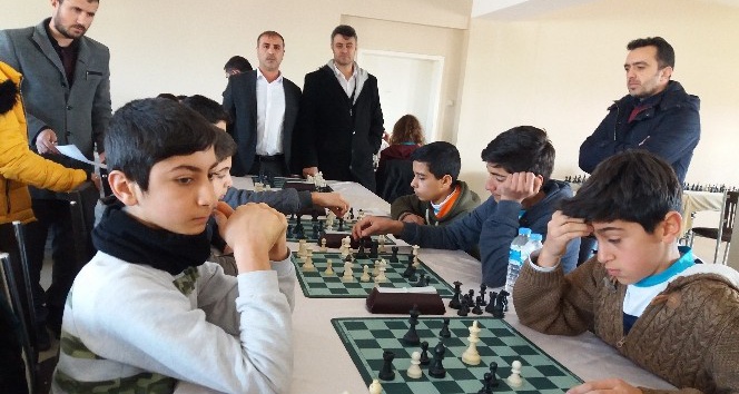 Dicle’de satranç turnuvası düzenlendi