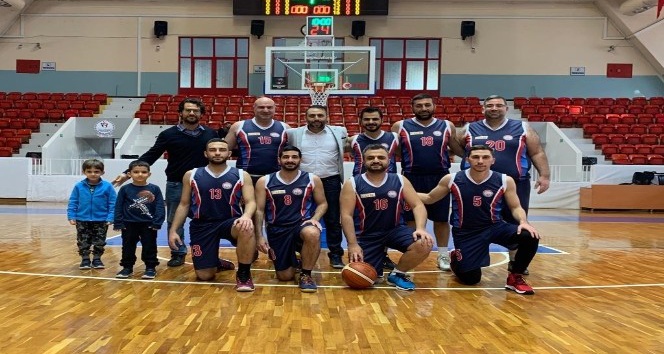Mersin Barosu Basketbol Takımı Türkiye ikincisi oldu