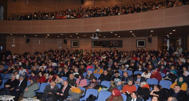 Çaycuma’da Türk Halk Müziği Topluluğu konser verdi