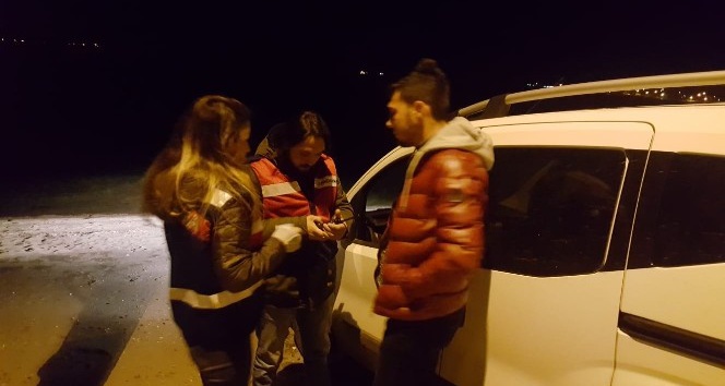İzmir’de huzur operasyonu: Aranan 20 kişi yakalandı