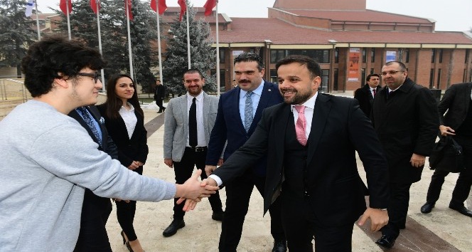Cumhurbaşkanlığı Dijital Dönüşüm Ofisi Başkanı Dr. Ali Taha Koç Anadolu Üniversitesi’nde