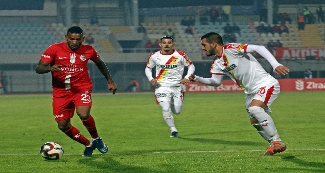 Ziraat Türkiye Kupası: Antalyaspor: 4 - Göztepe: 3 (Maç sonucu)