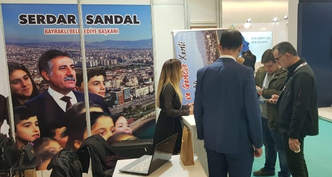 Bayraklı’nın projeleri Ankara’da tanıtıldı