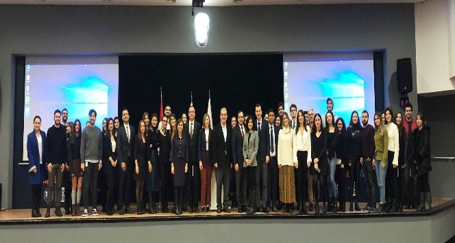 İzmir Ekonomi Üniversitesi’nde ‘uygulamalı eğitim’ fırsatı