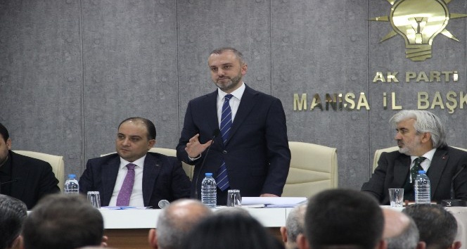 Kandemir: “Demirtaş’ın yazdığı tiyatroyu Allah’a hamdolsun bu millet birliği beraberliğiyle bozdu”