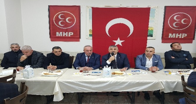 İzmir MHP’den Tire’ye çıkarma