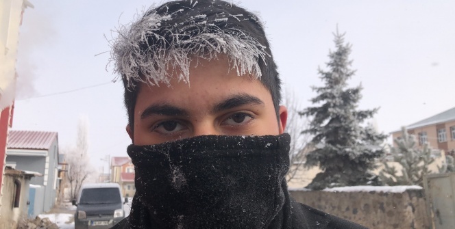 Soğuktan vatandaşların saçları ve kirpikleri dondu