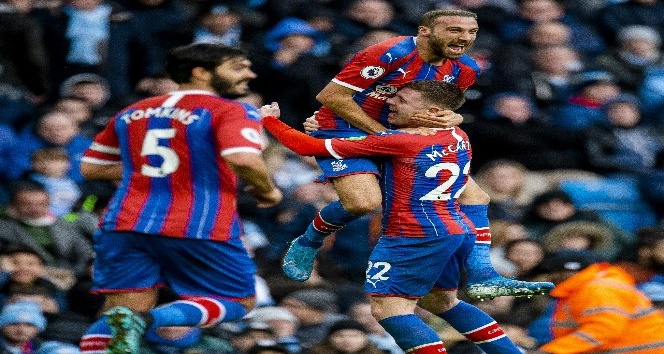 Cenk Tosun, Crystal Palace formasıyla ilk golünü attı