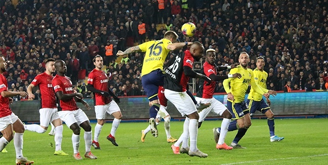 Fenerbahçe 3 puanı 2 golle aldı