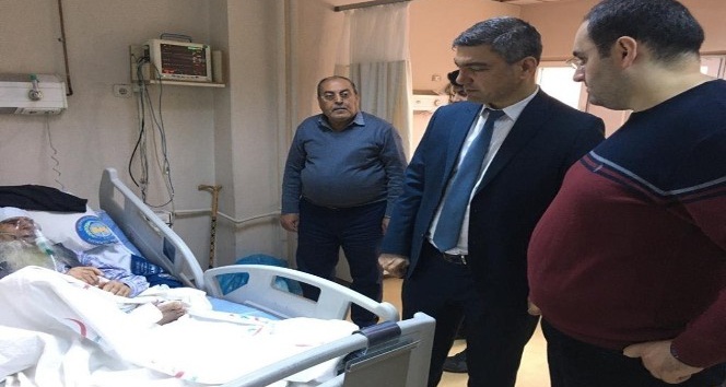 Başhekim Özkul’dan hasta ve personele moral ziyareti