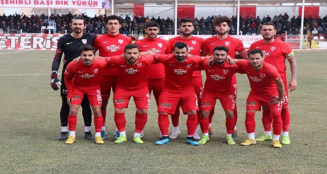 Nevşehir Belediyespor: 3 Pazarspor: 1