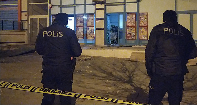 Arnavutköy&#039;de markete EYP&#039;li saldırı