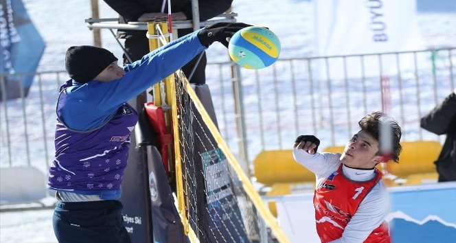 Kar Voleybolu Türkiye Şampiyonası heyecanı Toroslar’da